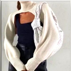 Zara Elegant Cream Sweater sleeve.